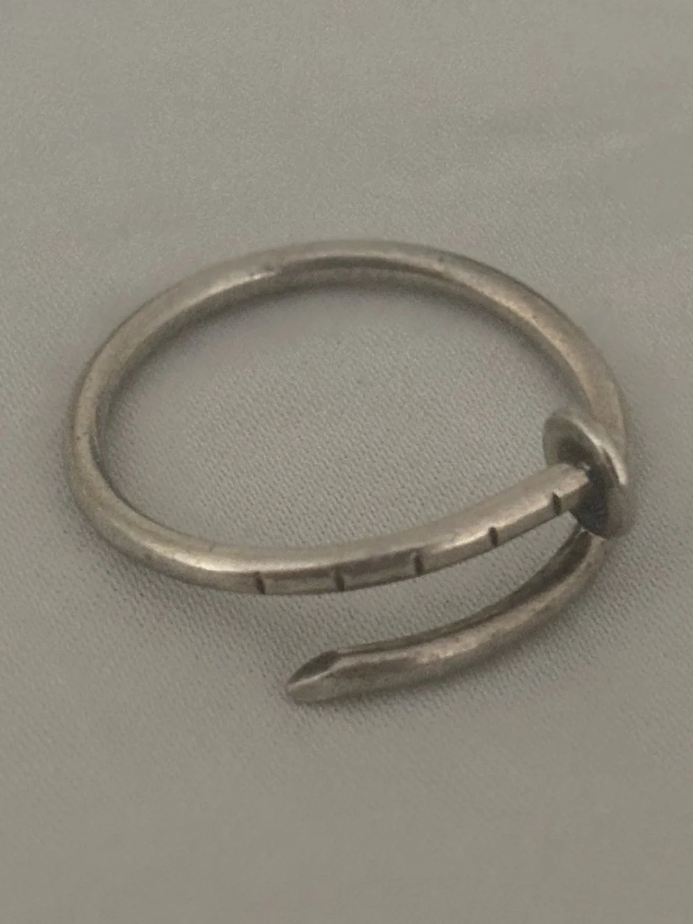 Vintage silver nail ring